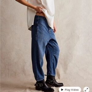 We the people barrel mid rise jeans